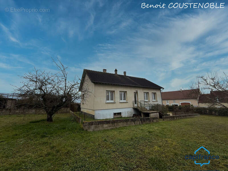 Maison à SAINT-GEORGES-SUR-BAULCHE