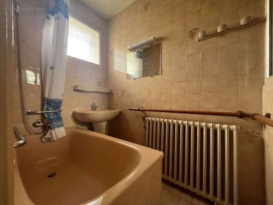 Vente Maison Mazerolles(86320) 50 000ï¿œ - photo 9