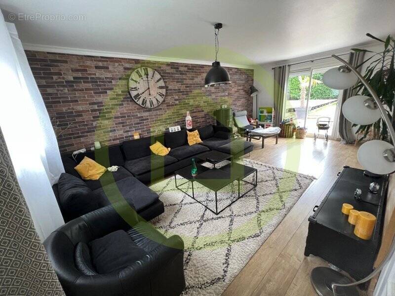 Maison à SAINT-GERMAIN-LES-CORBEIL