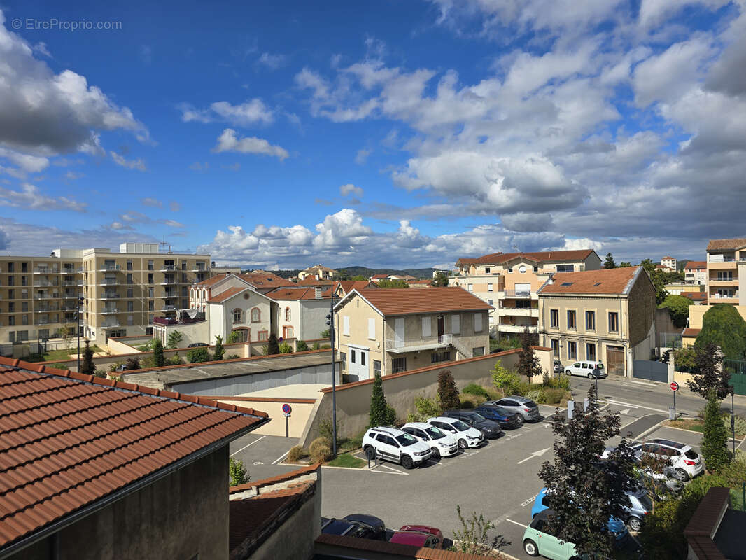 Appartement à ROMANS-SUR-ISERE