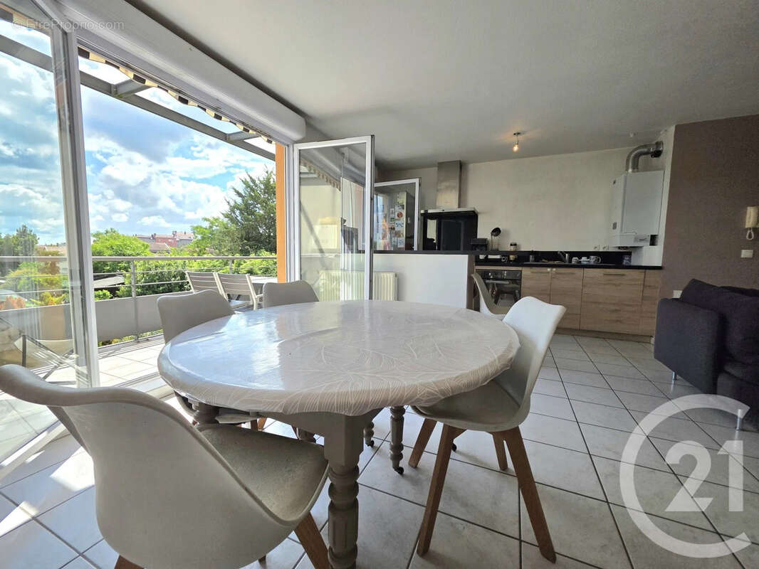 Appartement à VILLEURBANNE