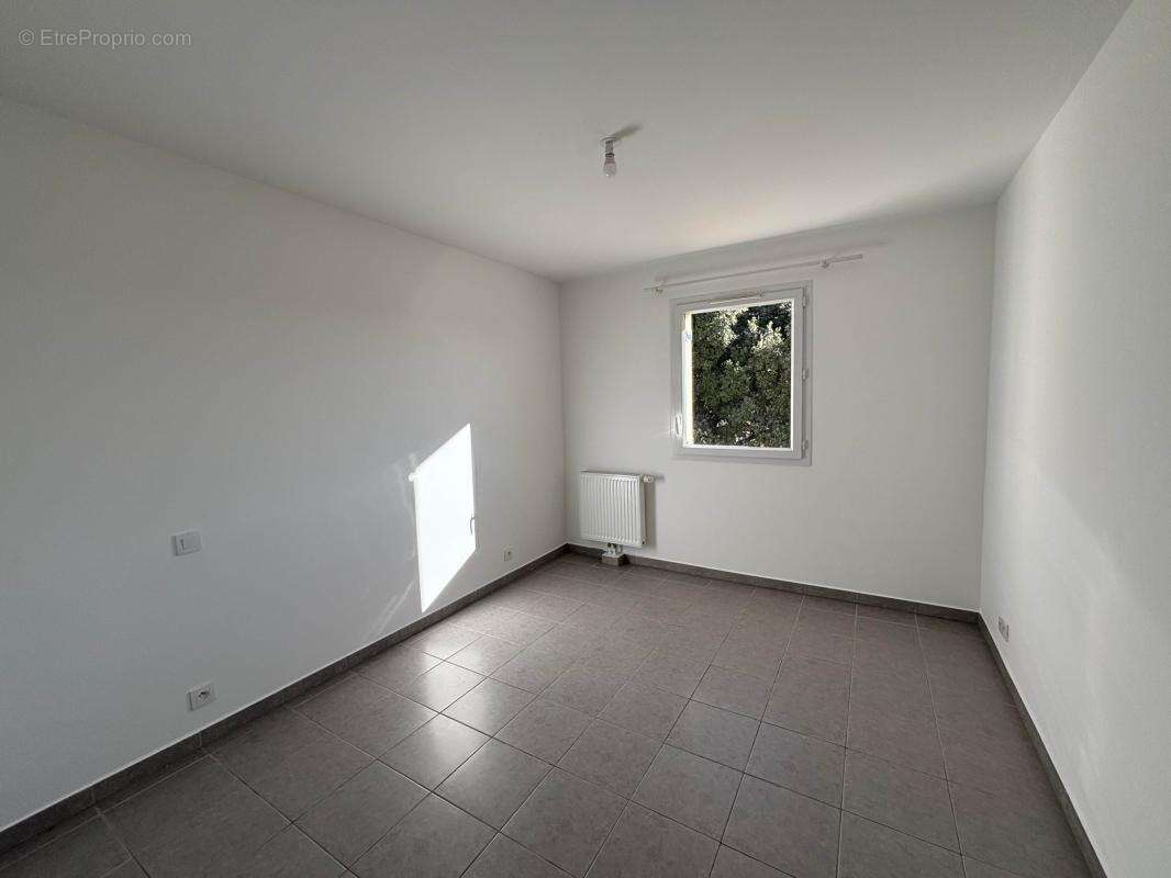 Maison à VILLENEUVE-LES-AVIGNON