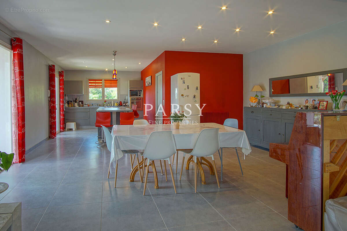 Maison à GUJAN-MESTRAS