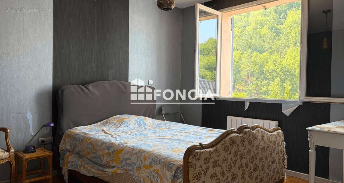 A vendre sur Cahors, Maison + appartement secteur Saint Georges - photo 7