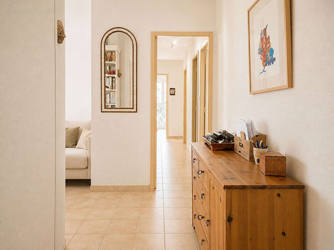 Appartement à MARSEILLE-12E