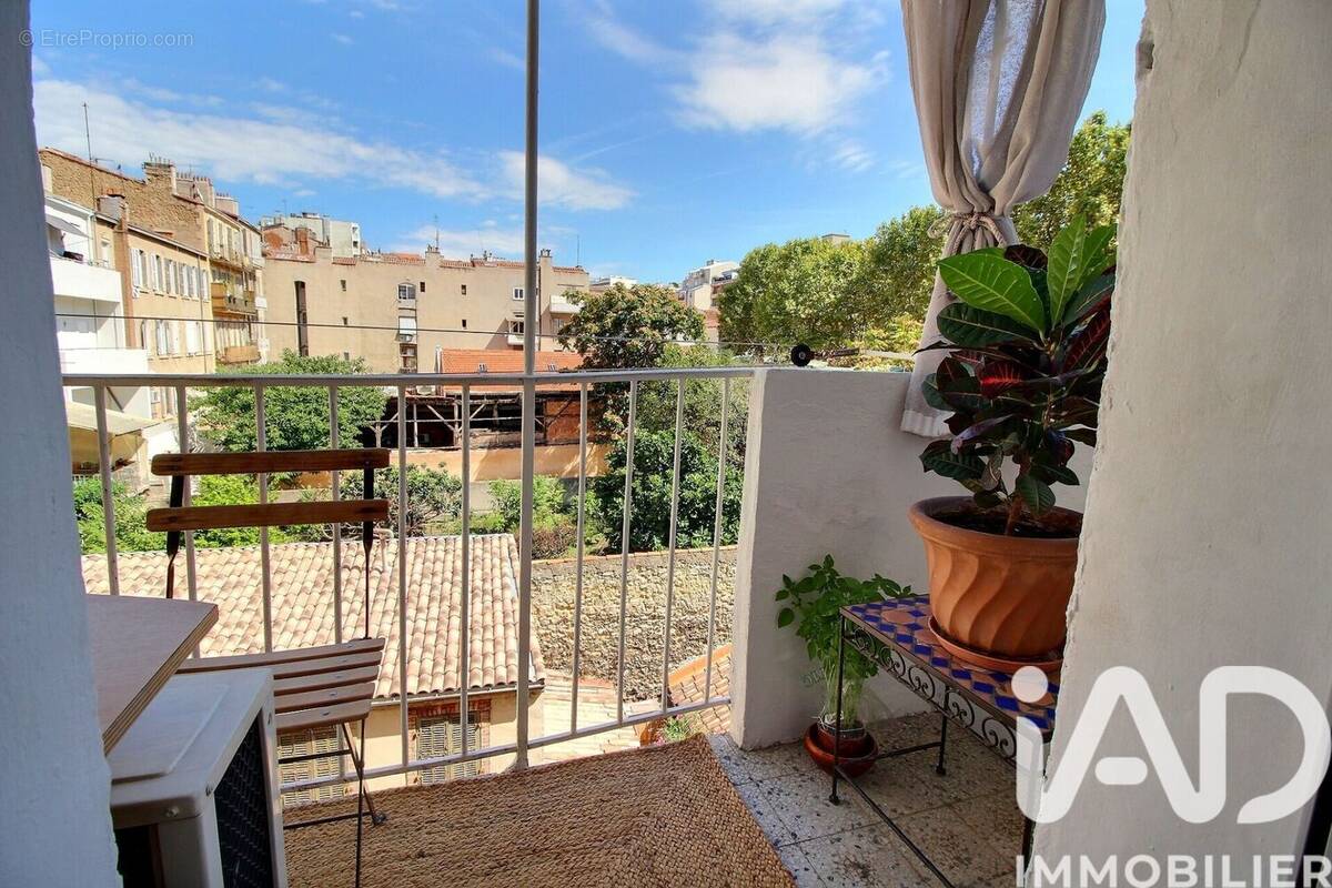 Photo 1 - Appartement à MARSEILLE-7E