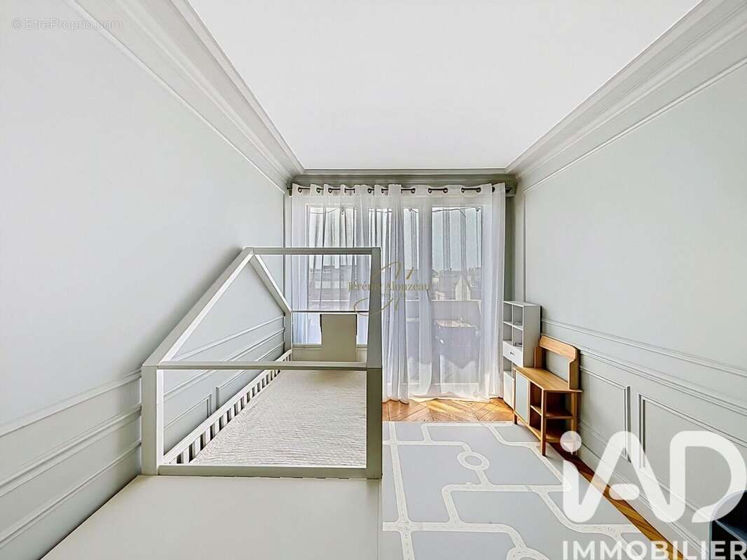 Photo 9 - Appartement à MONTROUGE