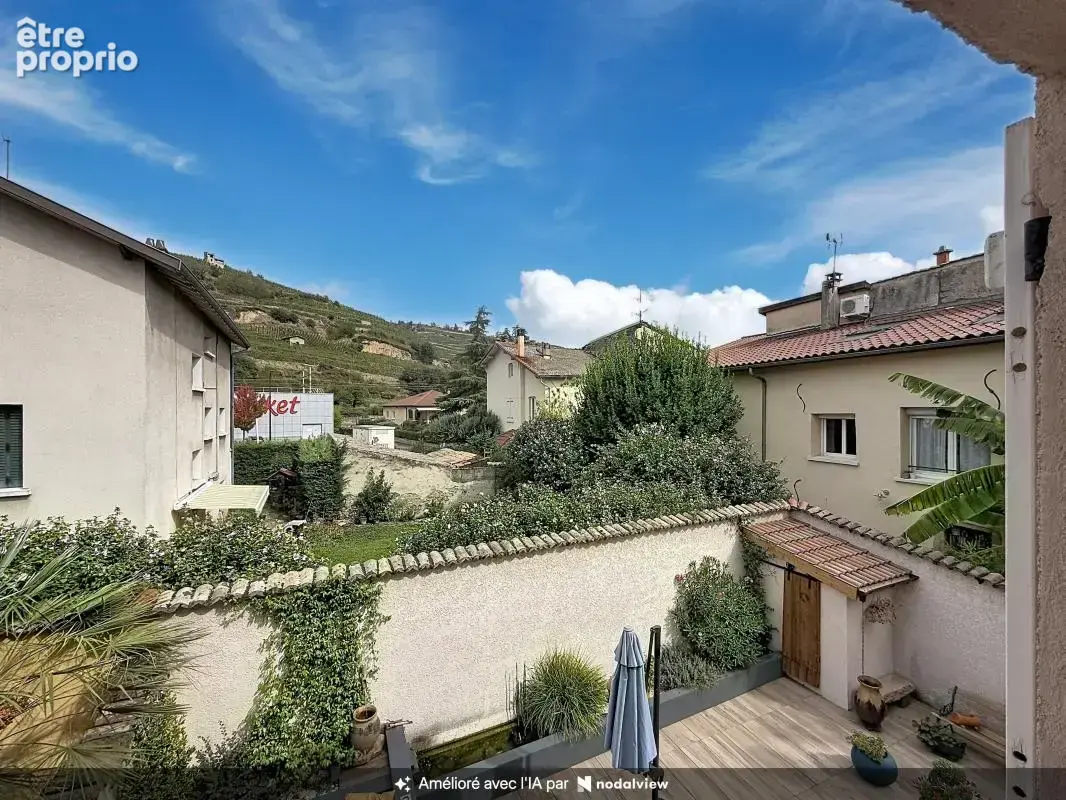 Maison 180 m² à Condrieu  - photo 11
