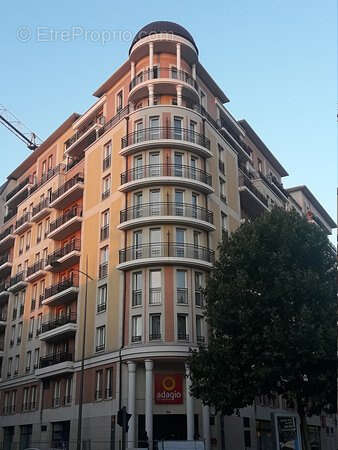 Appartement à MONTROUGE
