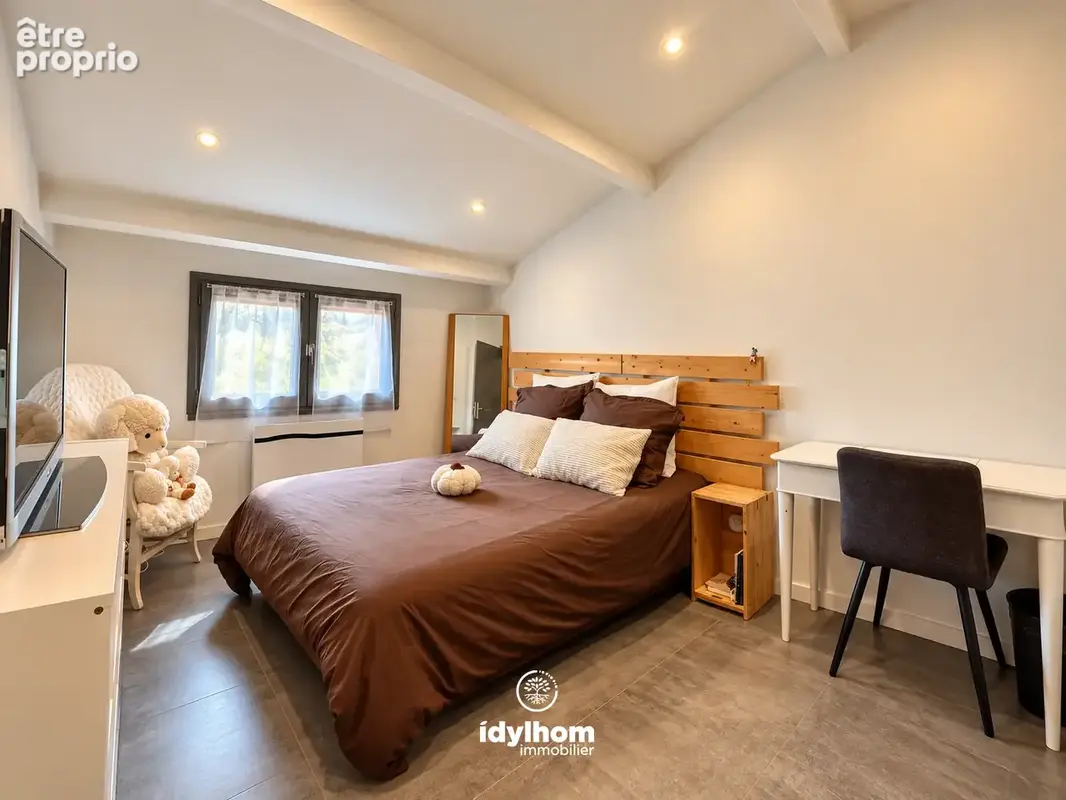 Maison T6 de 138 m2 avec jardin et double garage à Villeneuve-Tolosane - photo 12