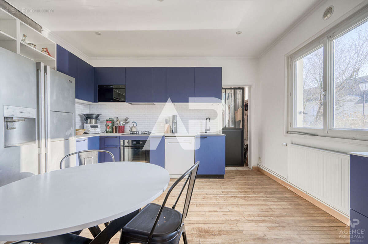 Maison à RUEIL-MALMAISON