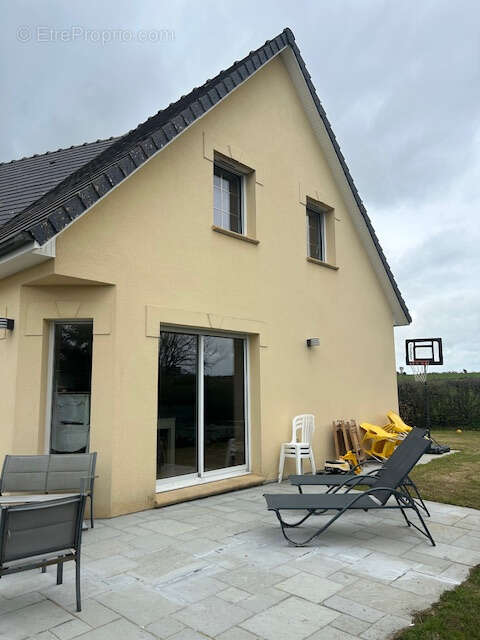 Maison à LIMESY
