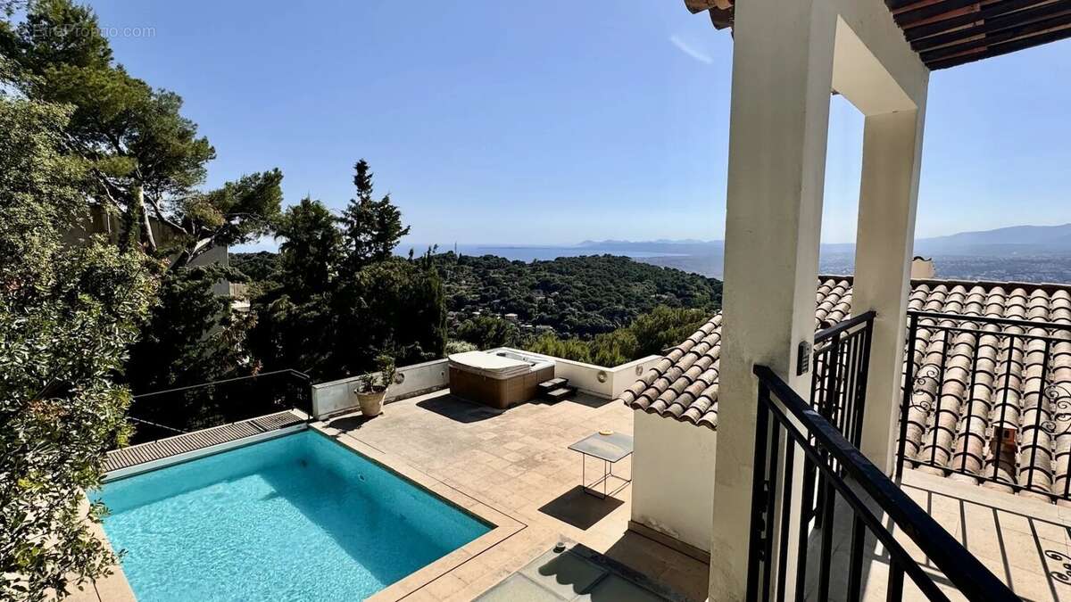 Mont leuze – villa 308 m² sur terrain de 2 550 m² – vue panoramique mer & montagnes - photo 16