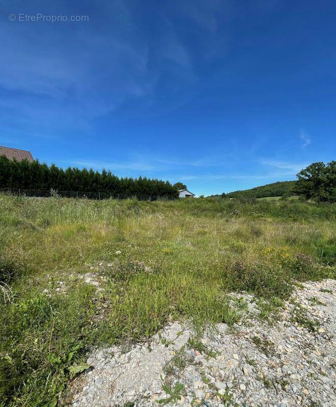 Terrain à CHILLY
