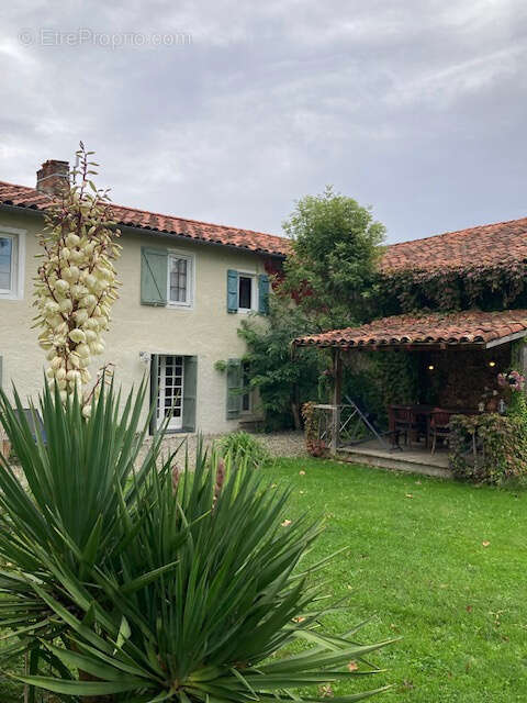 Maison à PAILHES