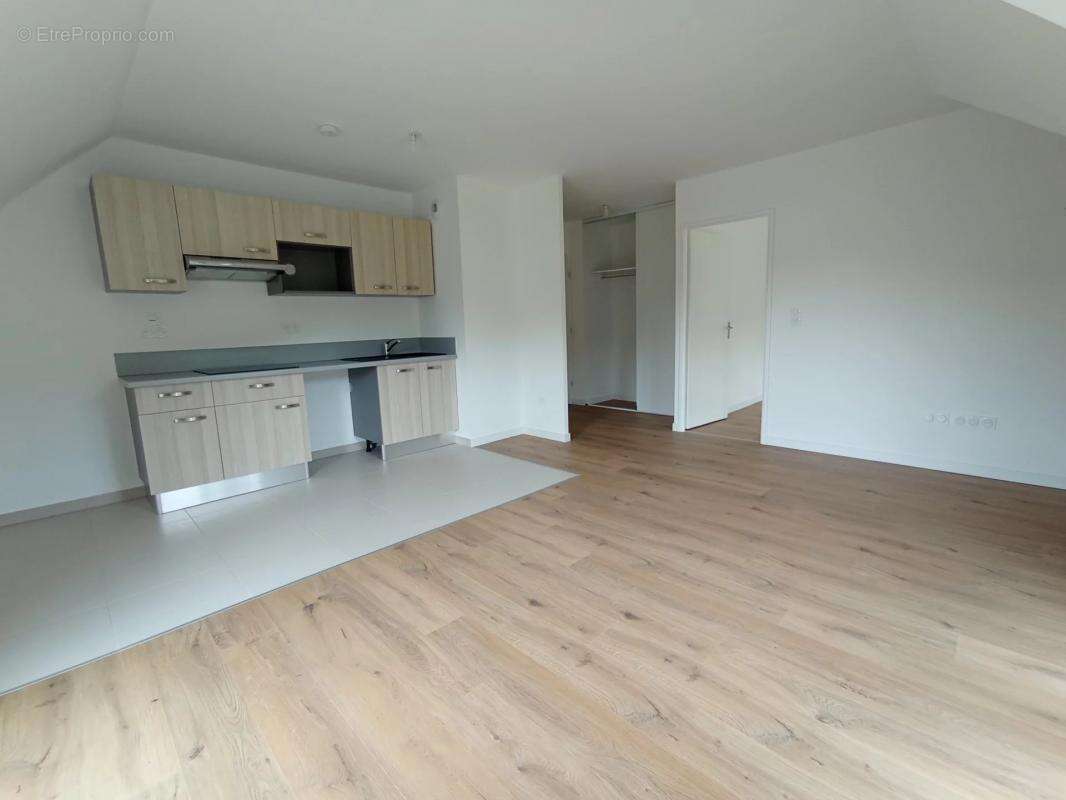 Appartement à BIEVRES