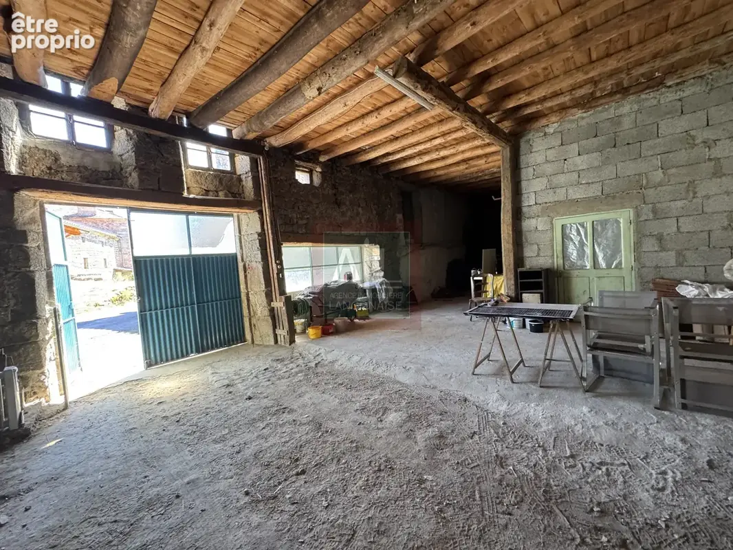 Maison avec grange attenante centre de Thoras - photo 3
