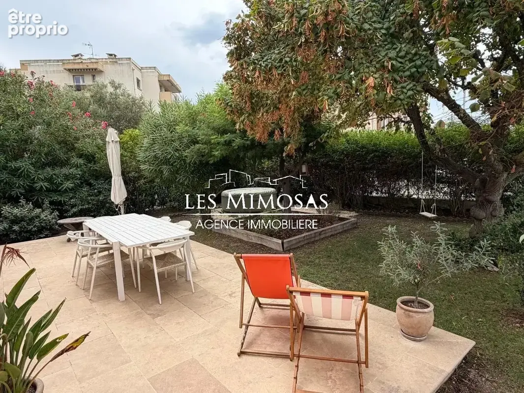FREJUS-PLAGE, Maison individuelle de 115m² de plain-pied avec garage - photo 3