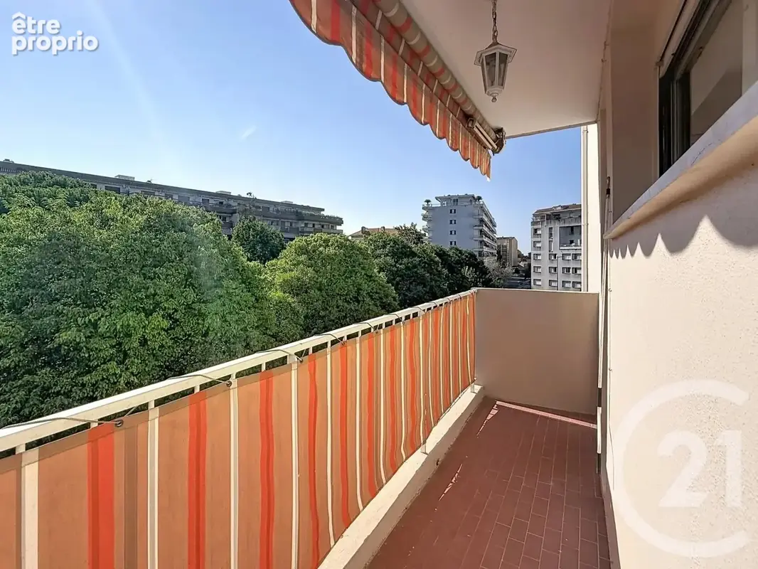 Appartement 62 m² à Cannes  - photo 15