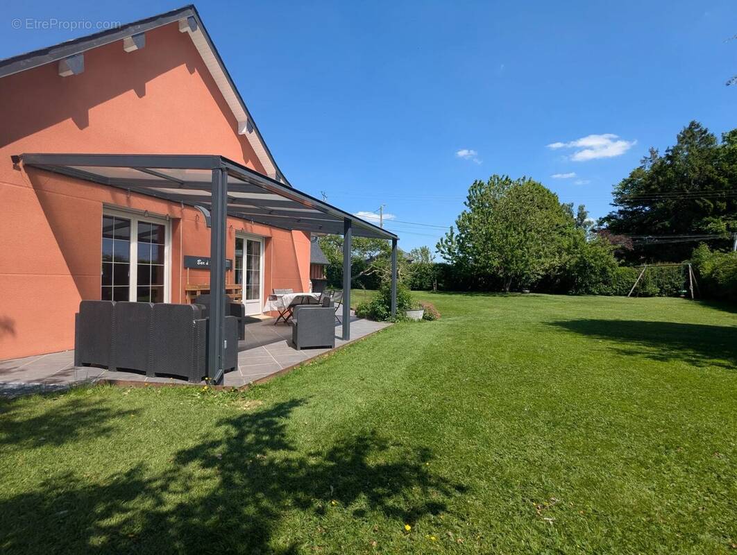 Maison à LE NEUBOURG