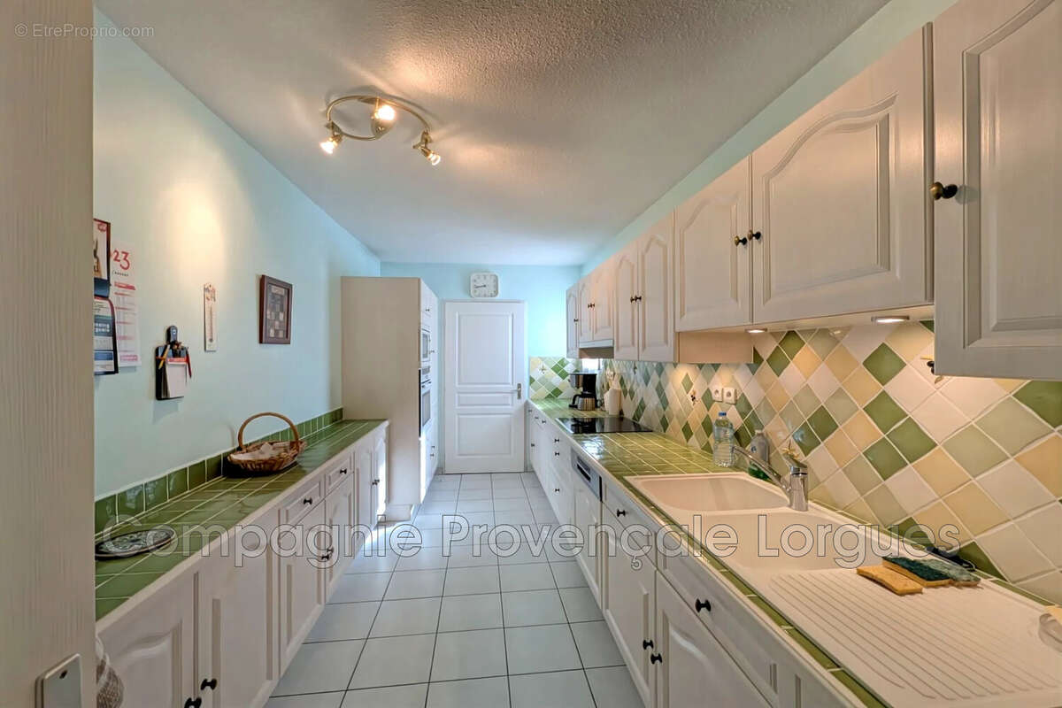 Appartement à LORGUES