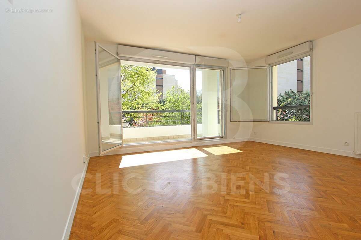 Appartement à VERSAILLES