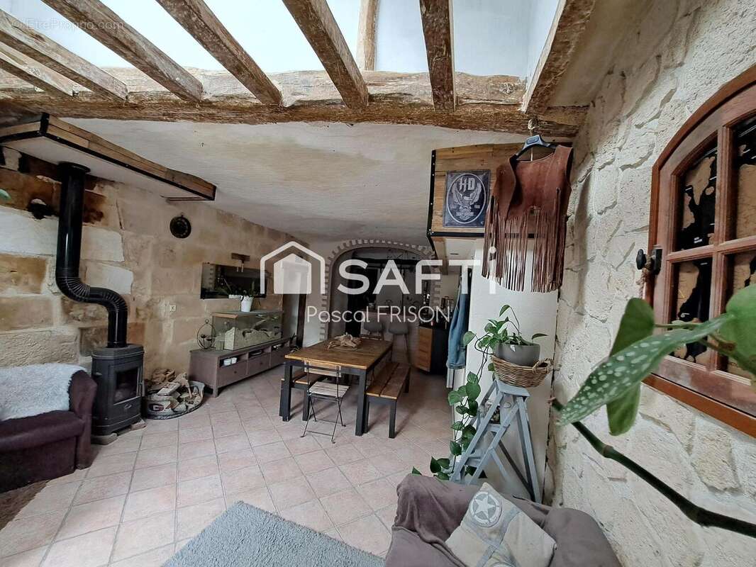 Photo 3 - Maison à SAINT-ETIENNE-DE-CHIGNY