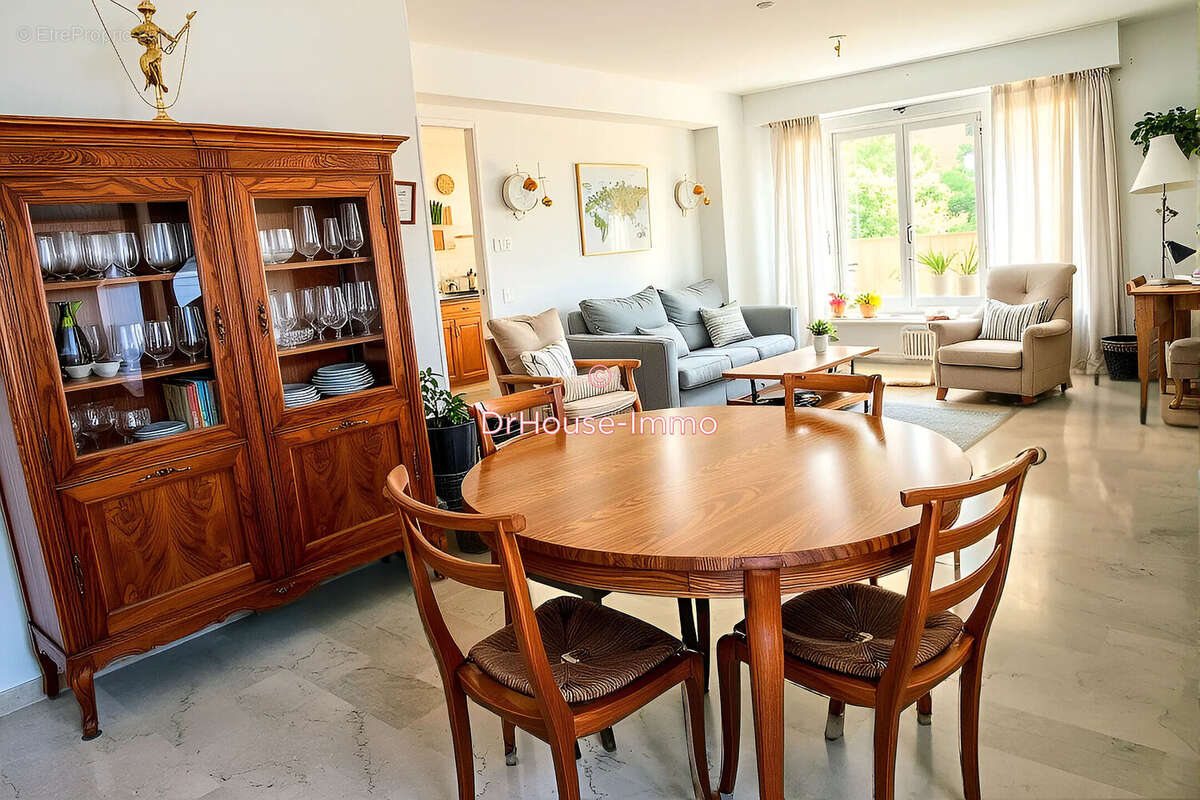 Appartement à MARSEILLE-12E