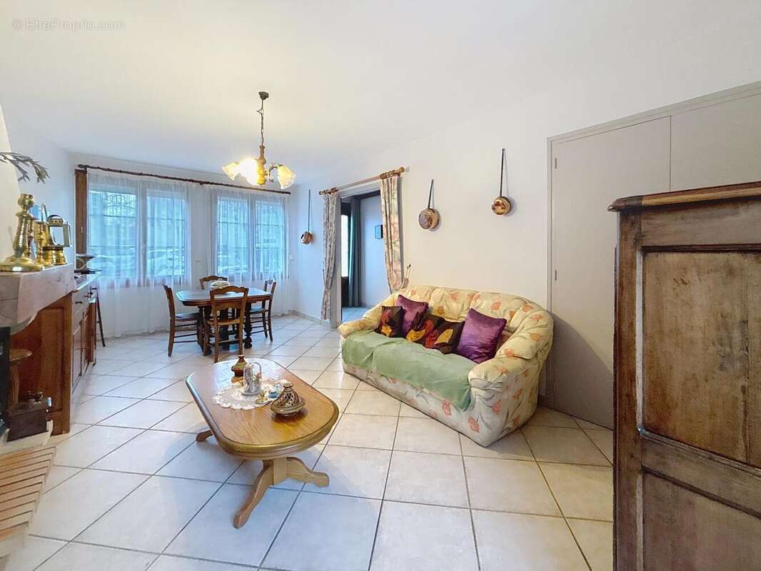 Photo 2 - Maison à PEZENS