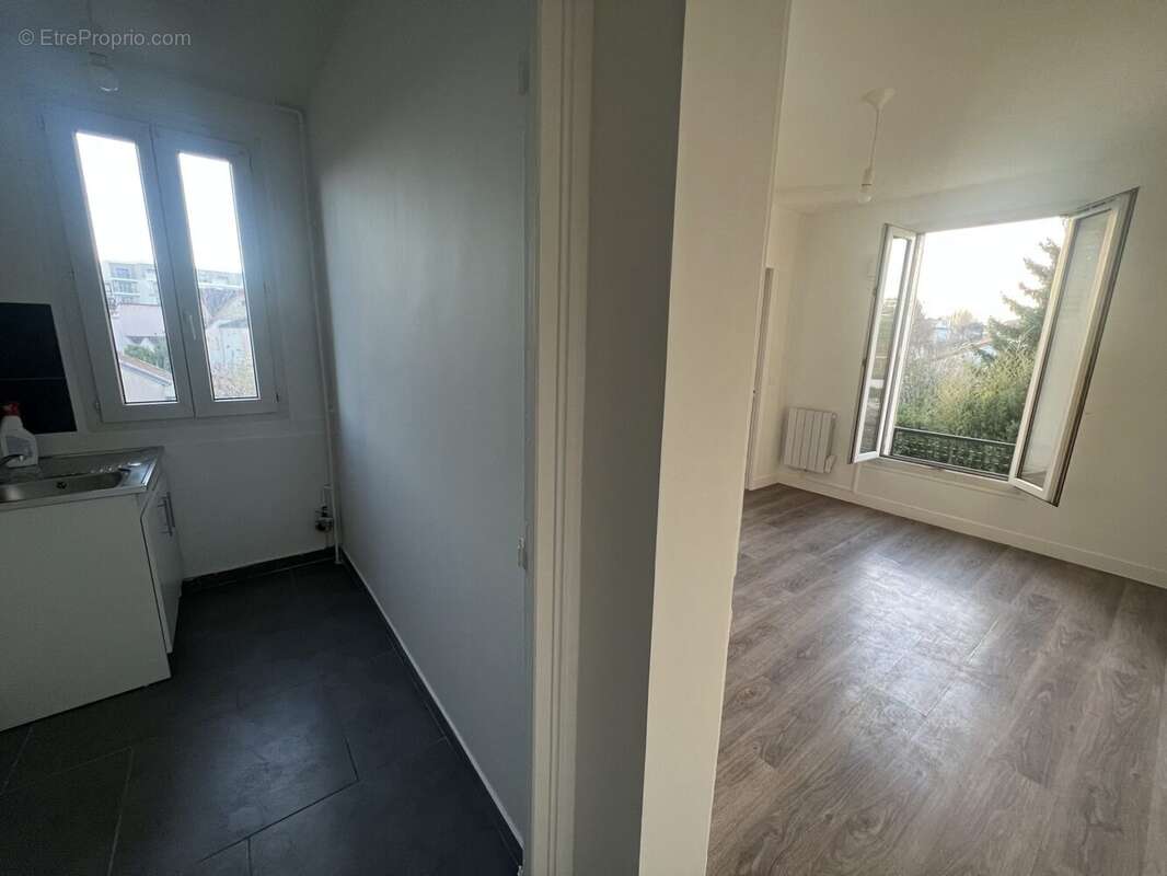 Appartement à LE PERREUX-SUR-MARNE