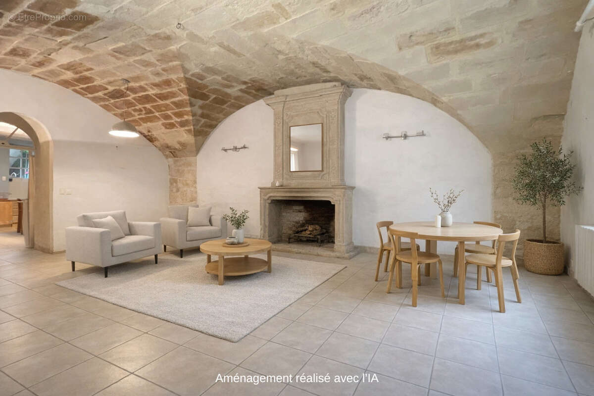 Maison à UZES