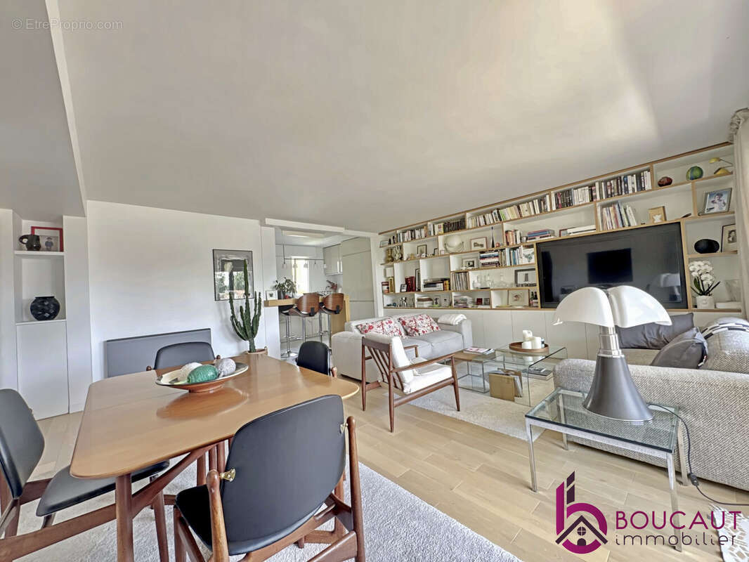 Appartement à LE PLESSIS-ROBINSON