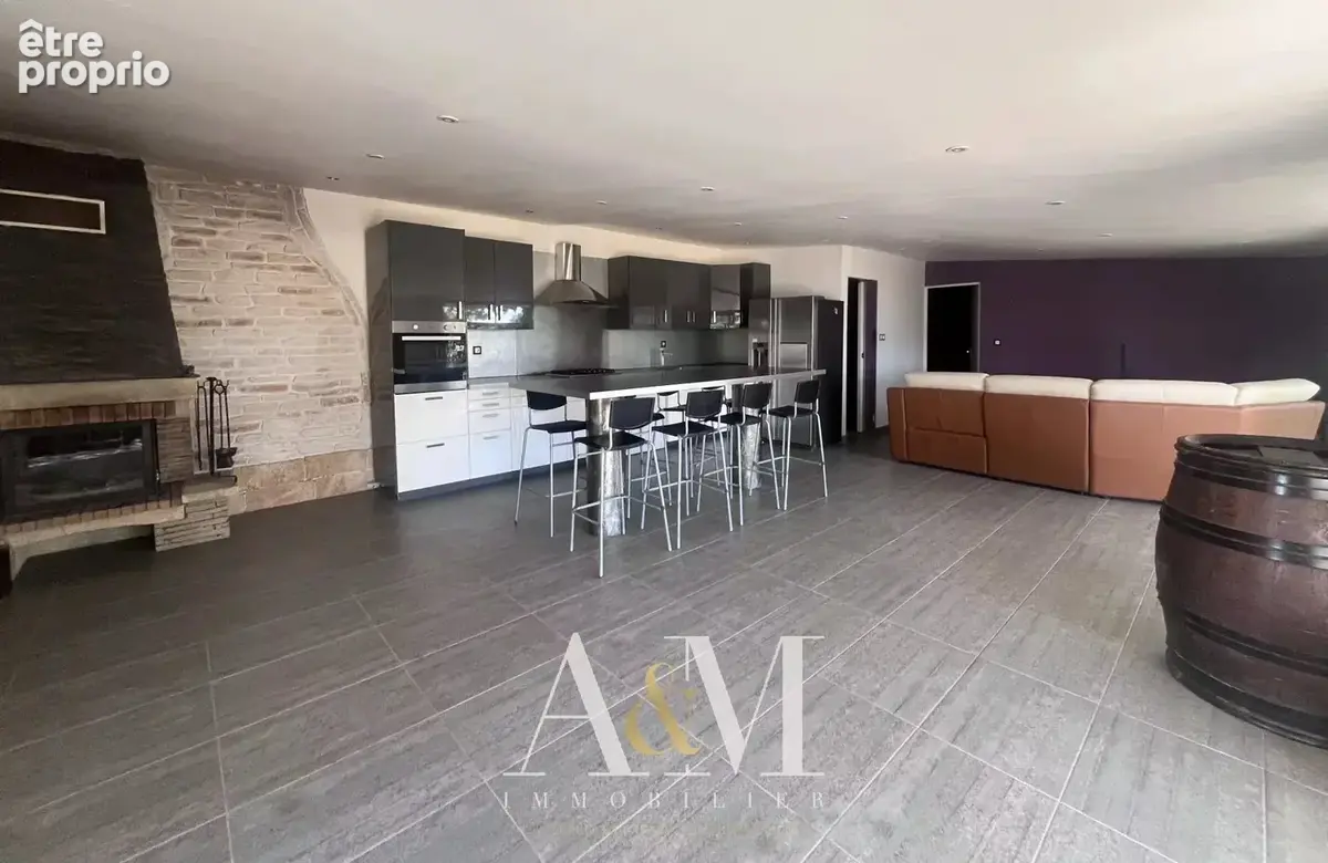 Mas 145 m² / 4262 m² - photo 11