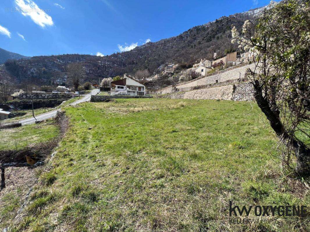 Terrain à FONTPEDROUSE