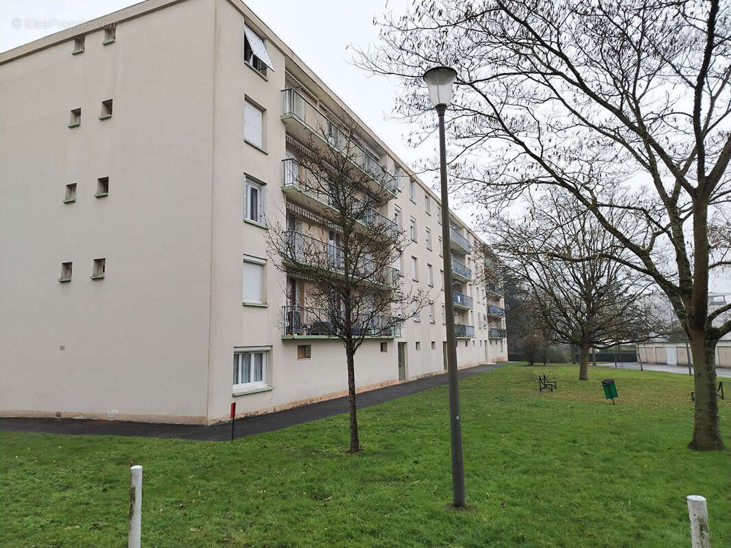 Appartement à JOUE-LES-TOURS