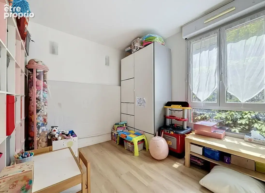 Grand Appartement  3 chambres 77 m2 métro 7 LEO LAGRANGE VILLEJUIF - photo 6