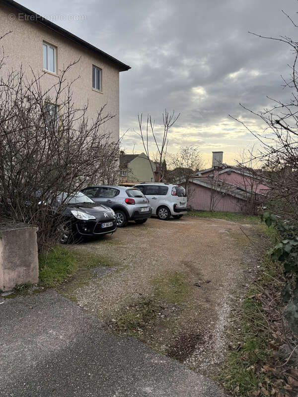 Appartement à MIRIBEL