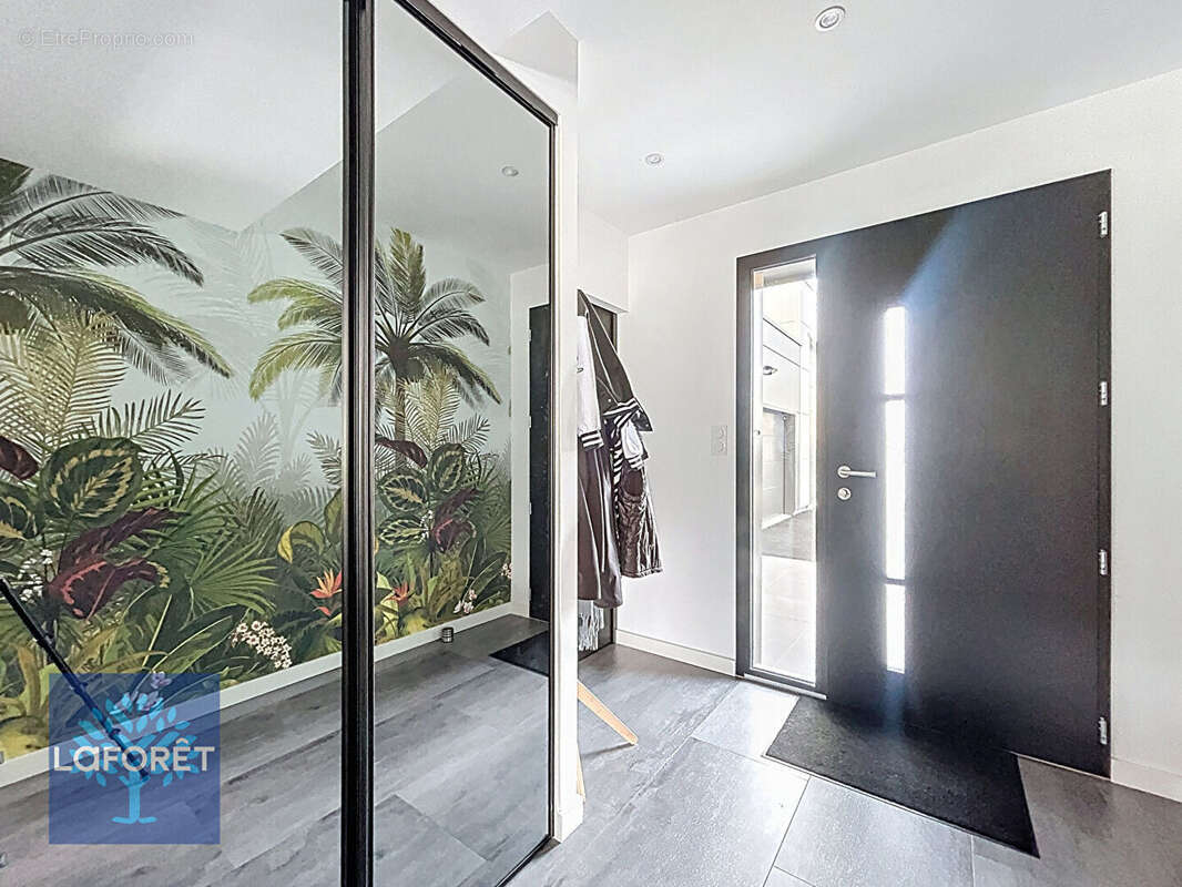 Maison à SAINT-BRICE-EN-COGLES