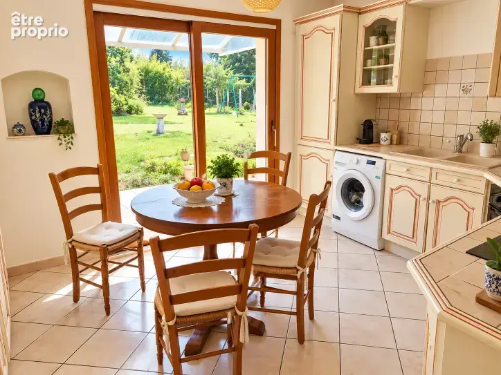 Maison à Creuzier le Vieux 130 m2 - photo 4