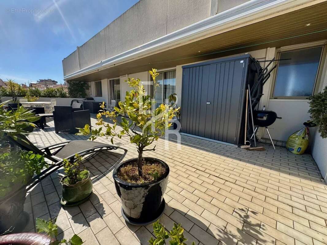 Appartement à CANNES