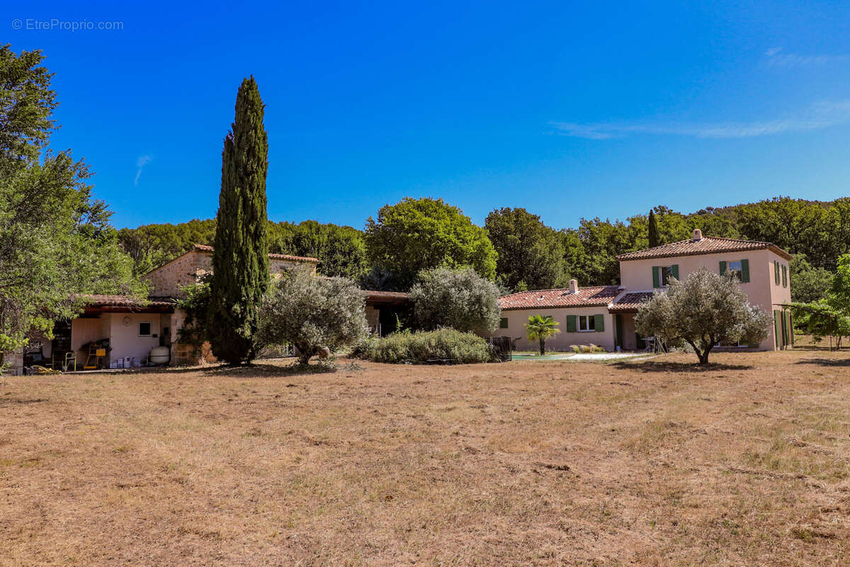 Maison à DRAGUIGNAN