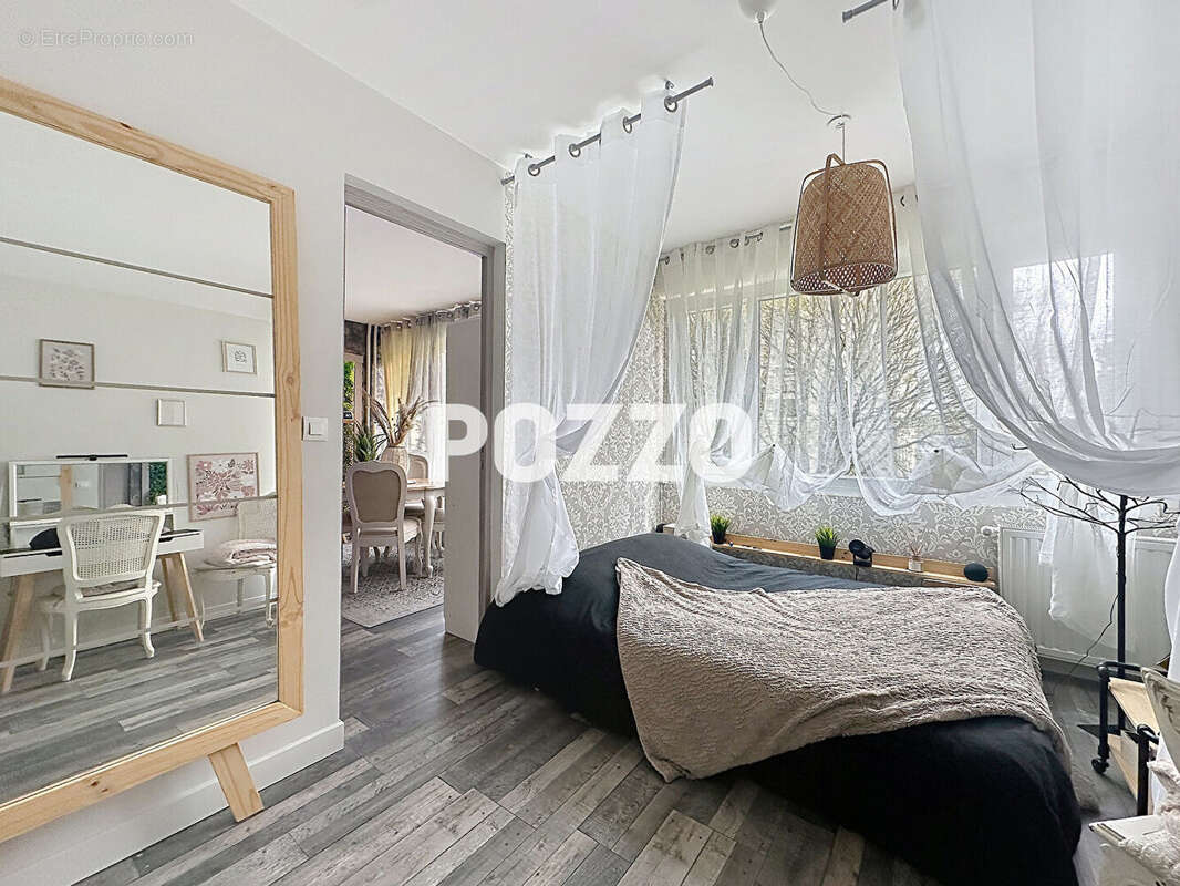 Appartement à HEROUVILLE-SAINT-CLAIR