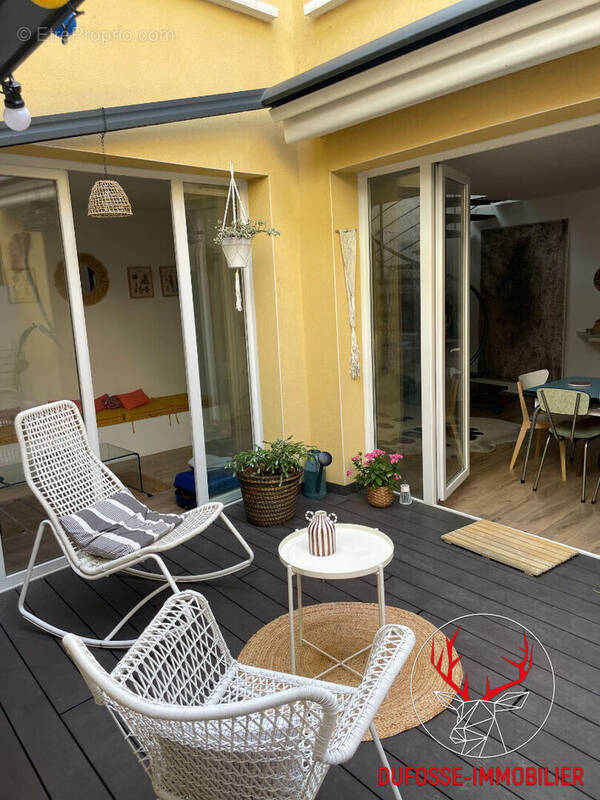 Appartement à LYON-8E
