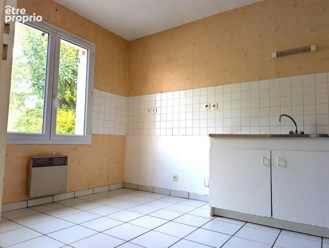 Maison 4 pièces 80 m² à vendre à Chapeau (03340) - photo 5