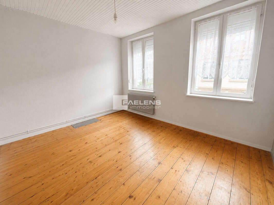 Maison 60 m² à Lille  - photo 3