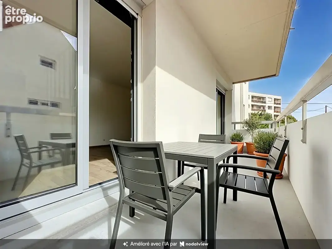 À vendre  Appartement lumineux et rénové au coeur de Montchapet - photo 2