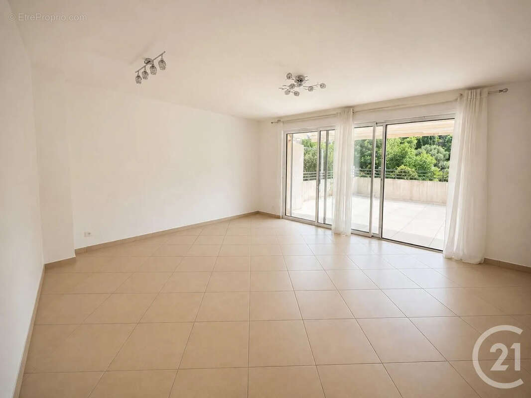 Appartement à MENTON