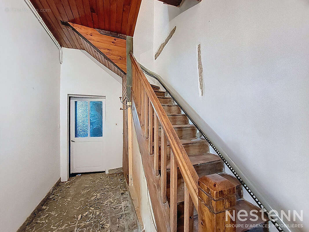 Maison à LAMONTJOIE