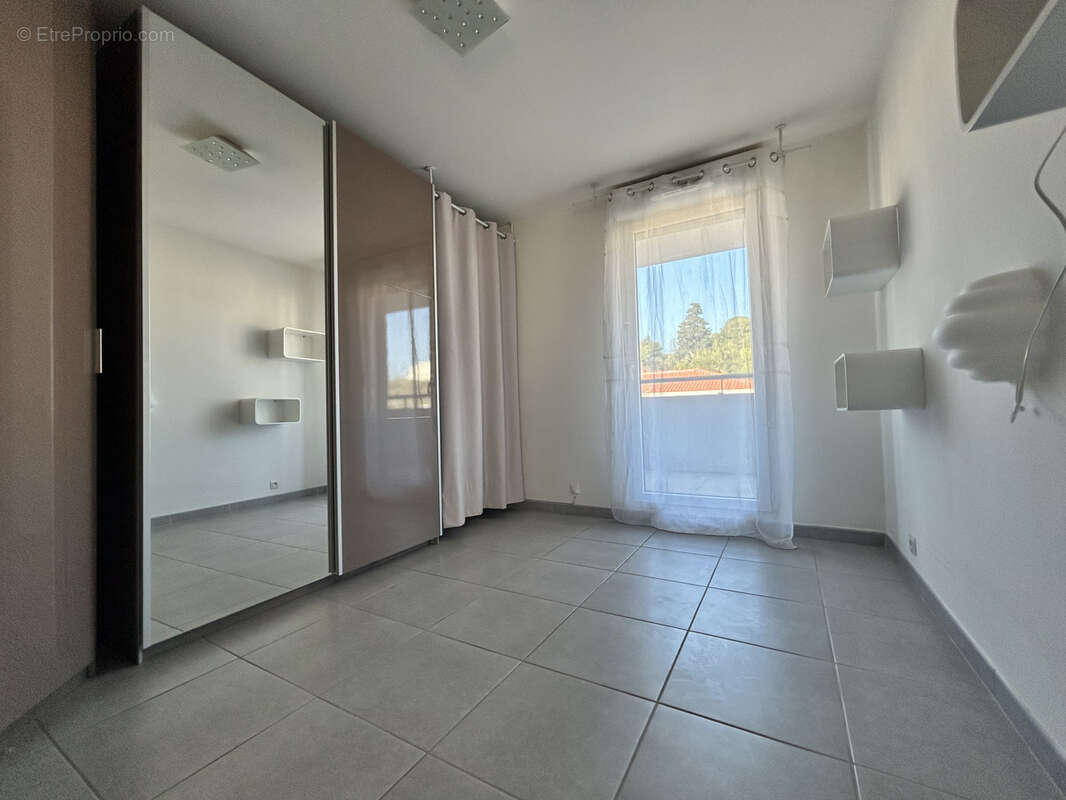 Appartement à MARSEILLE-14E