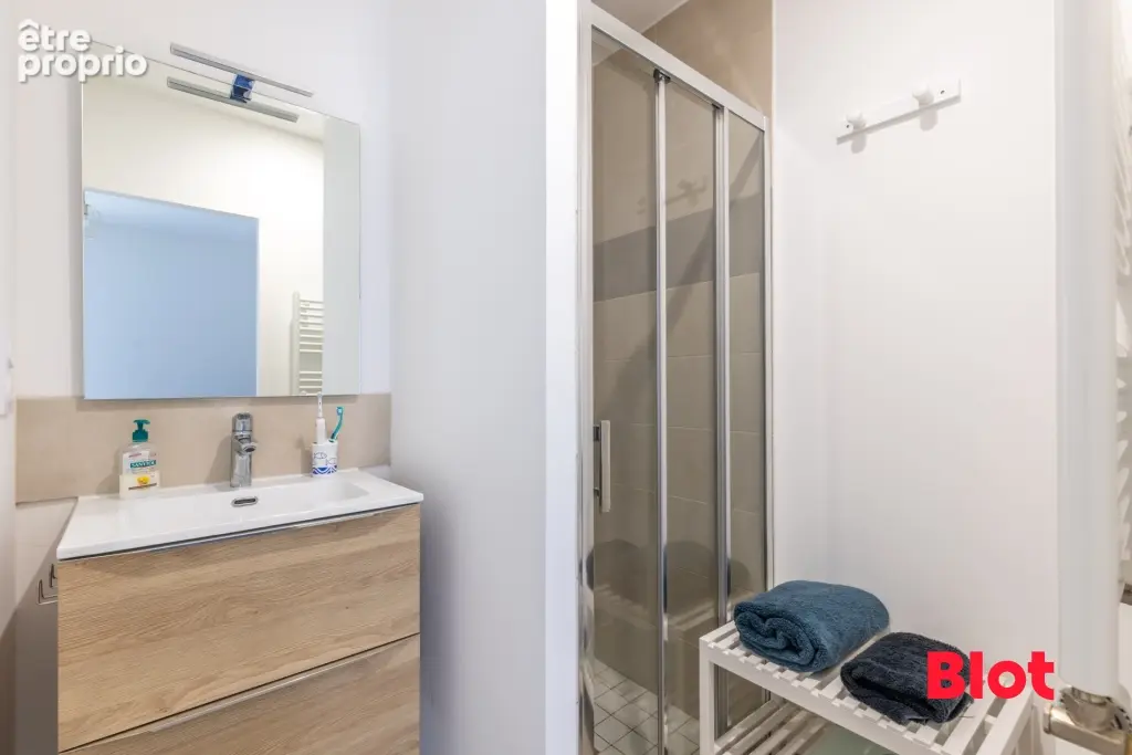 Maison 5 pièces 110 m² à vendre à Chateaugiron (35410) - photo 6